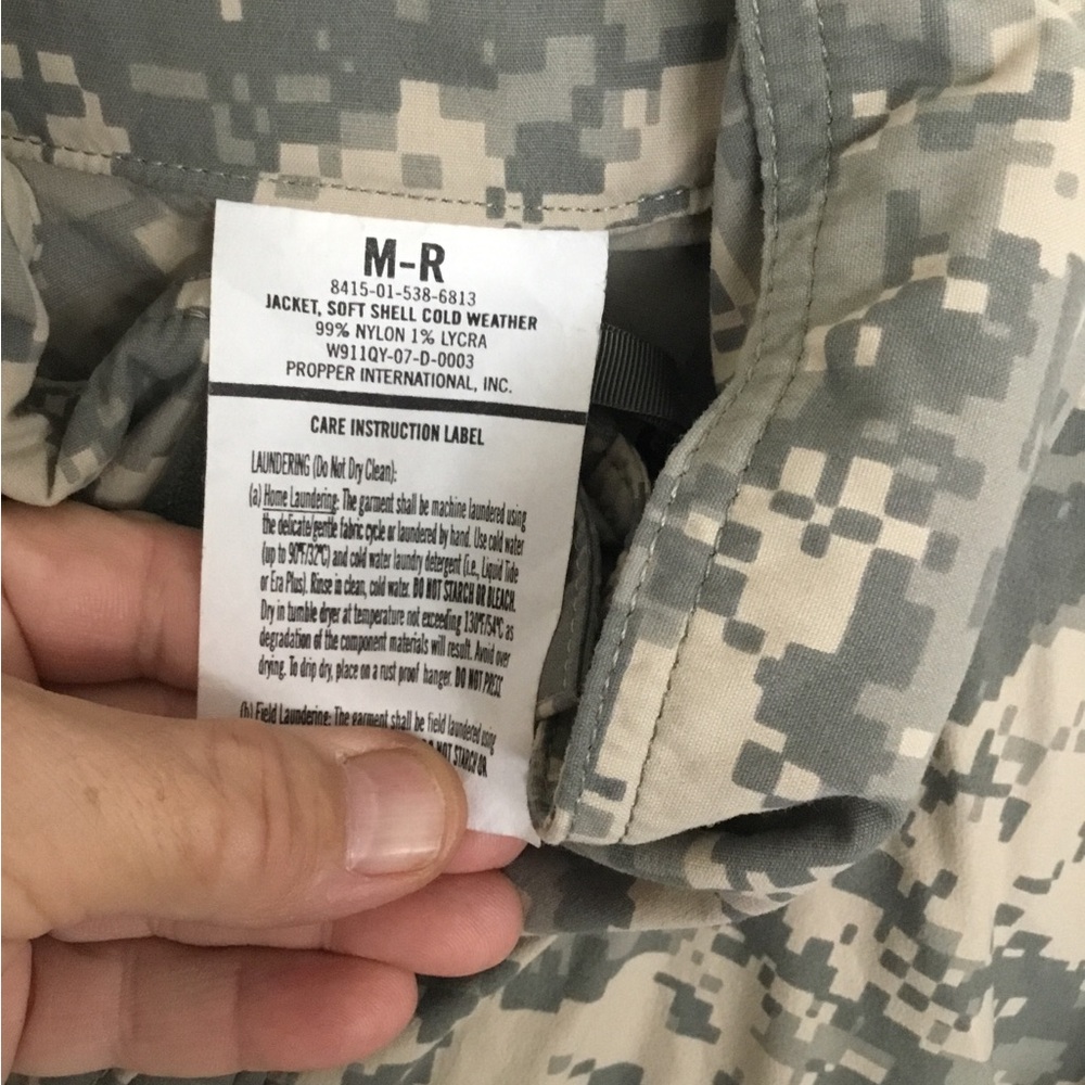 Us Army Jacket Soft Shell Cold Weather Size Mediu… - image 3